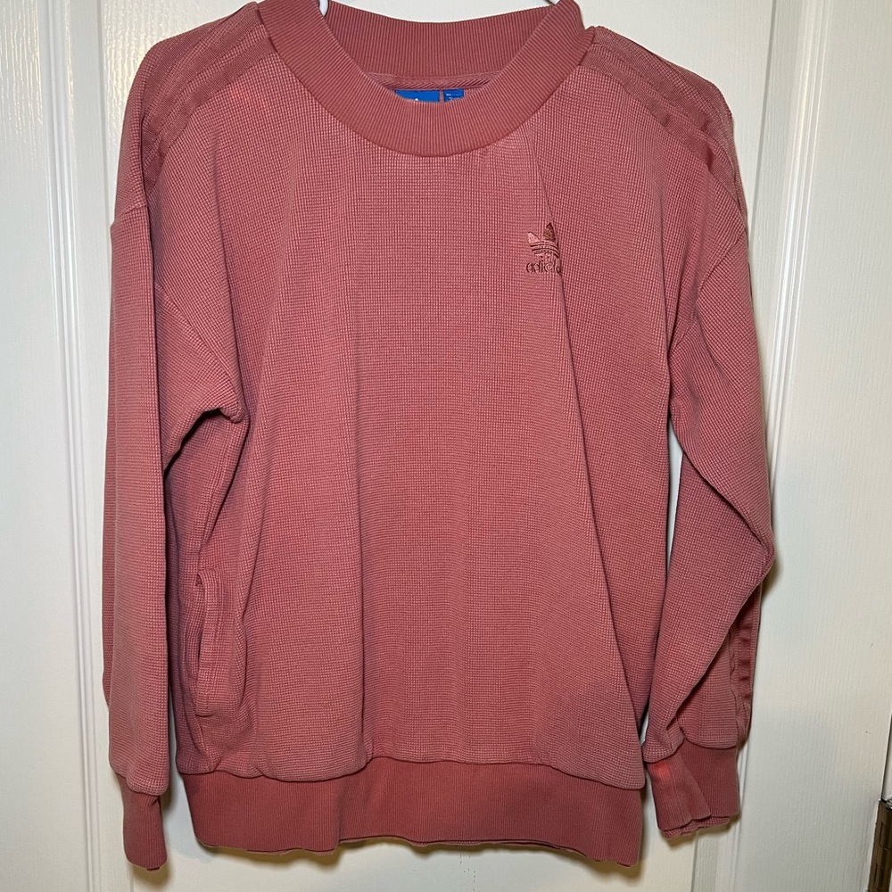 Salmon/peach waffle adidas crewneck